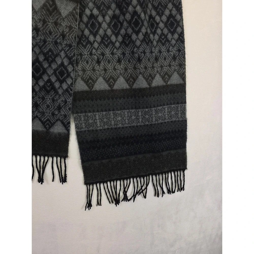 D&Y Scarf Mens OS Black Gray Fair Isle Softer Than Cashmere Academia Minimalist‎